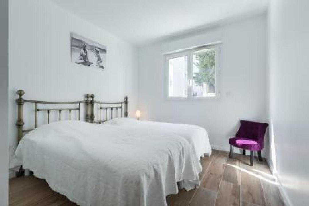 Photo of Bedroom in Riou - Petit Juas - Av de Grasse