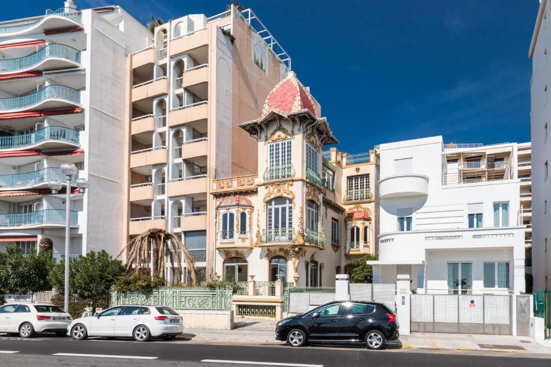 Photo of Buildings in Les Baumettes