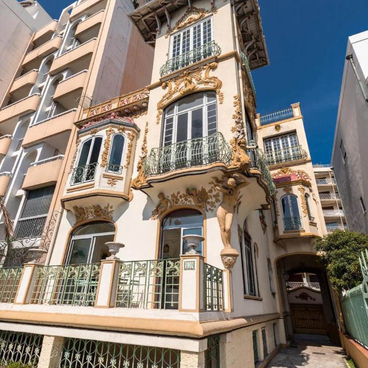 Photo of Buildings in Les Baumettes