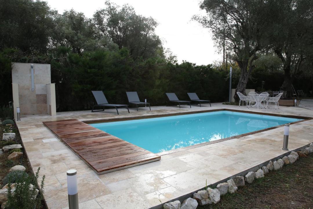 Photo of Others in Les Maillans