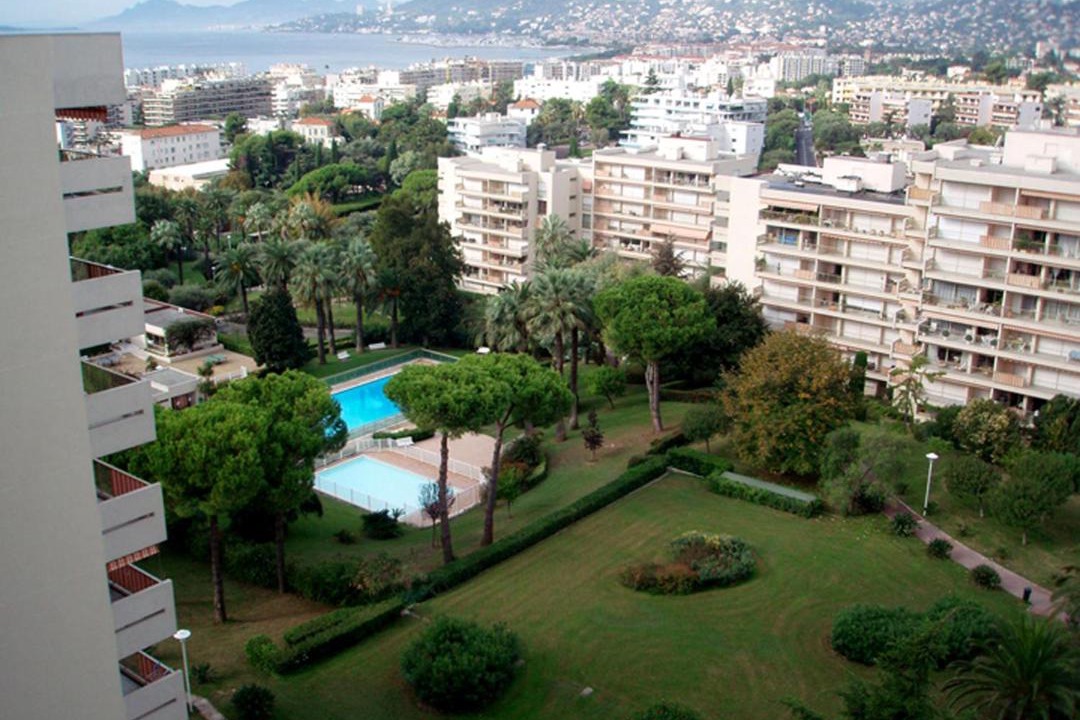 Photo of Others in Antibes