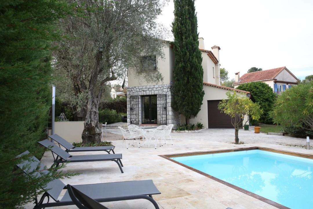Photo of Others in Les Maillans