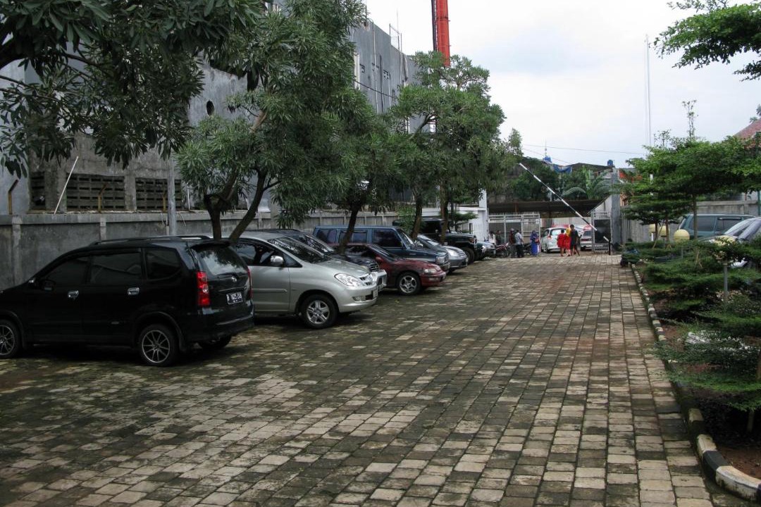 Photo of Others in Cinere