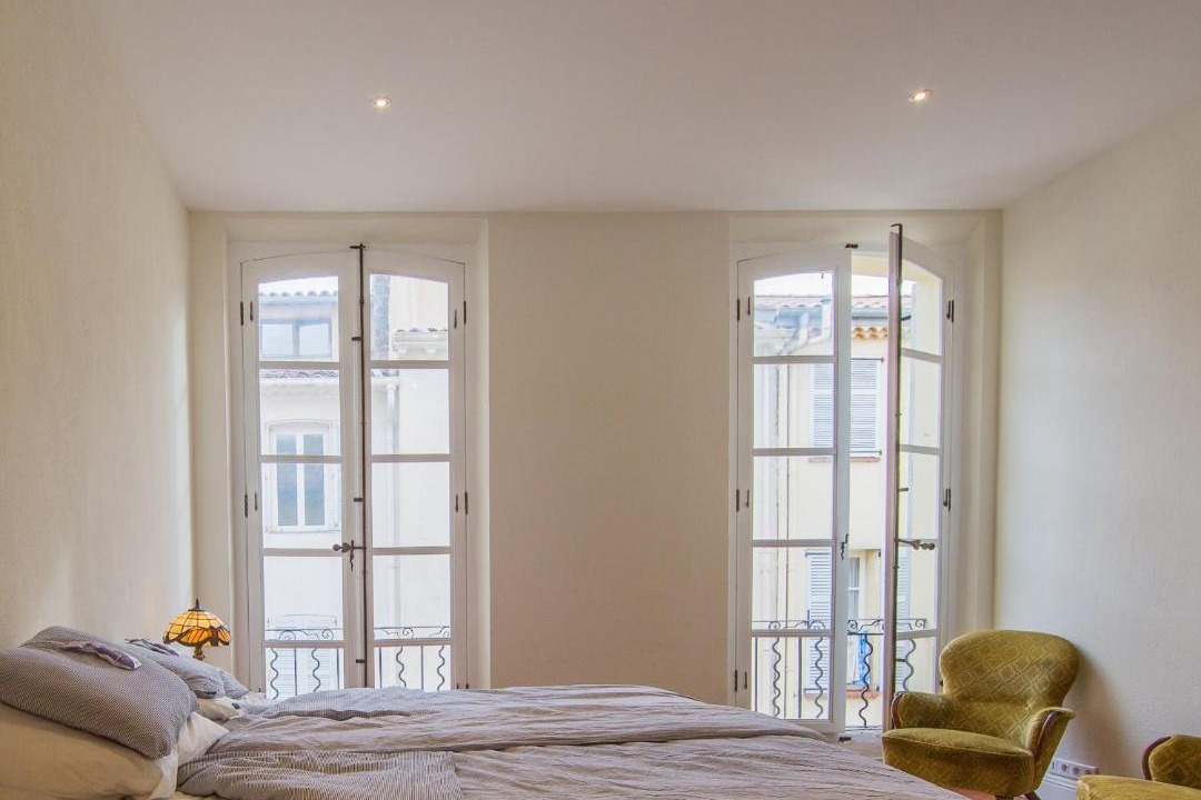 Photo of Bedroom in Antibes Old Town
