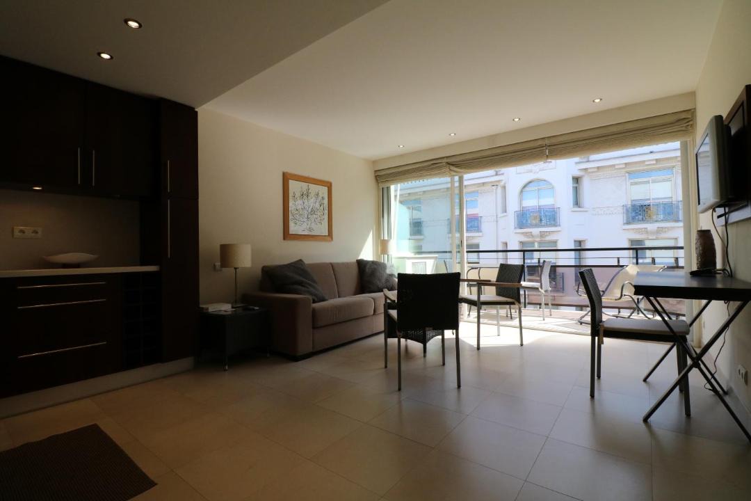 Photo of Livingroom in Cannes City Centre