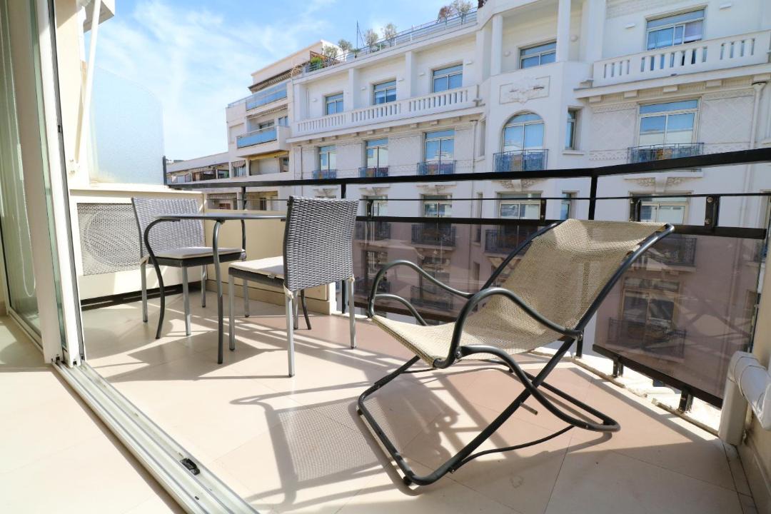 Photo of Patio Balcony in Cannes City Centre
