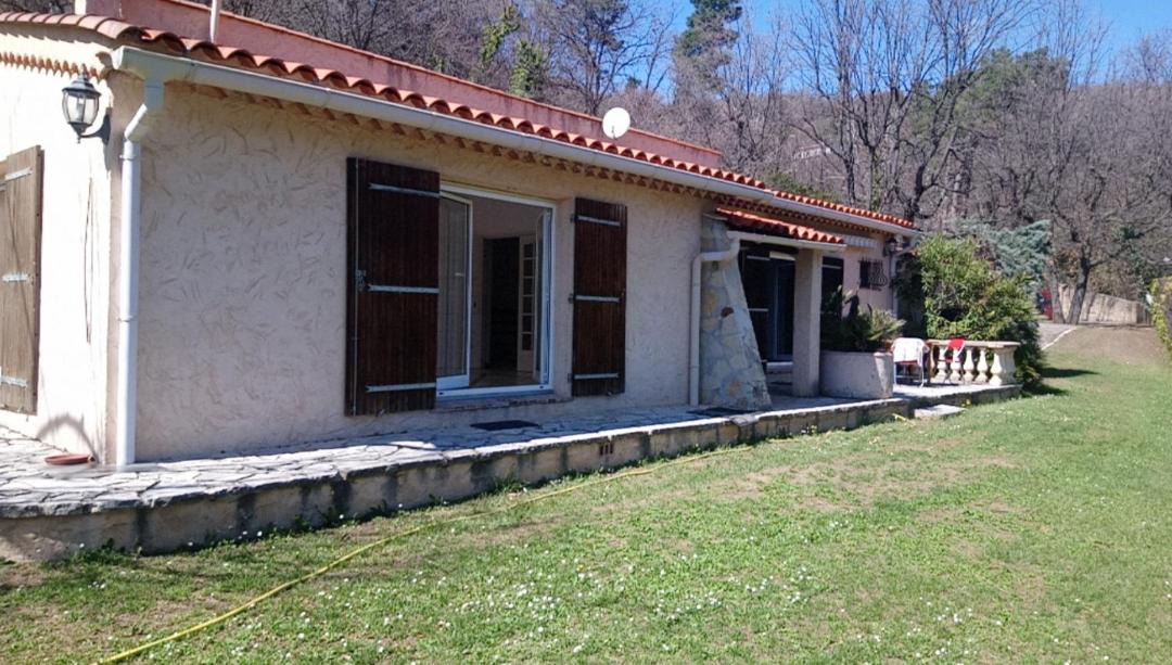 Photo of Buildings in Coaraze