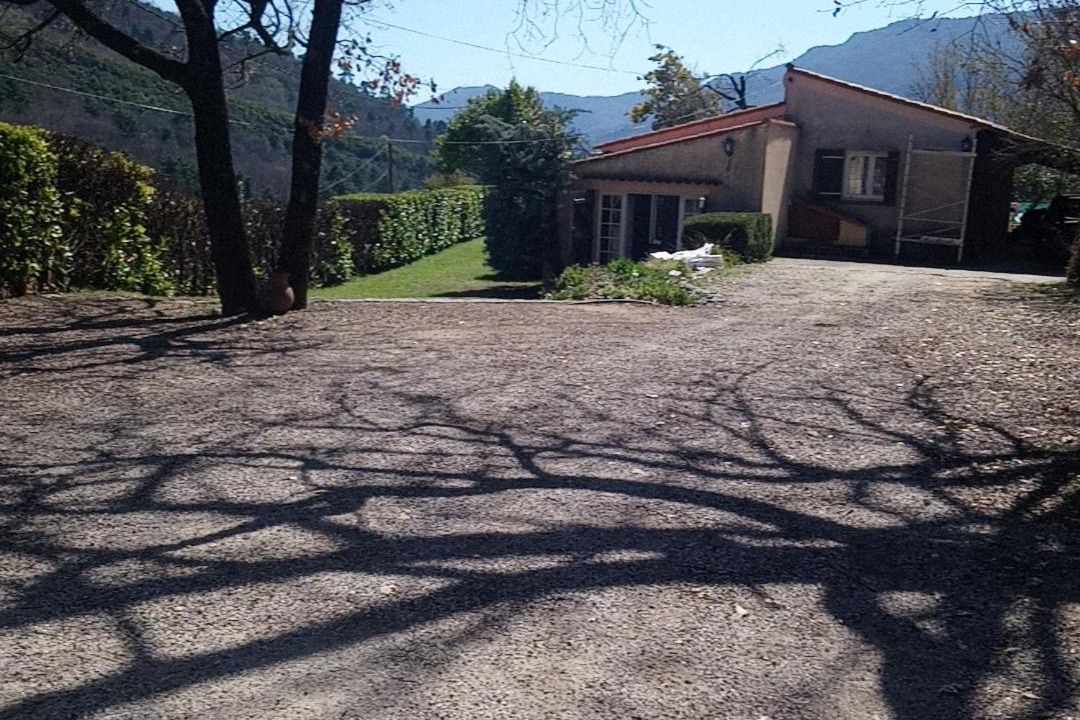 Photo of Buildings in Coaraze