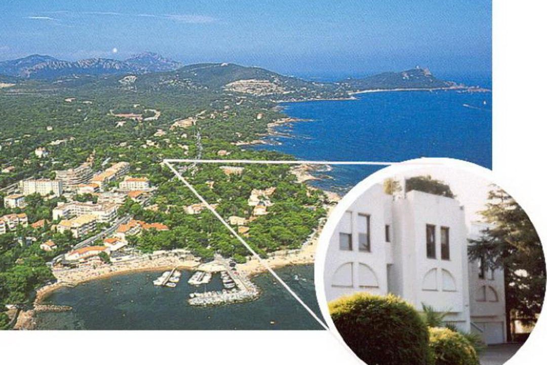 Photo of Buildings in Boulouris-sur-Mer