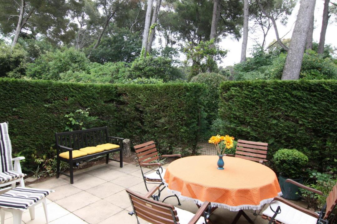 Photo of Patio Balcony in Boulouris-sur-Mer
