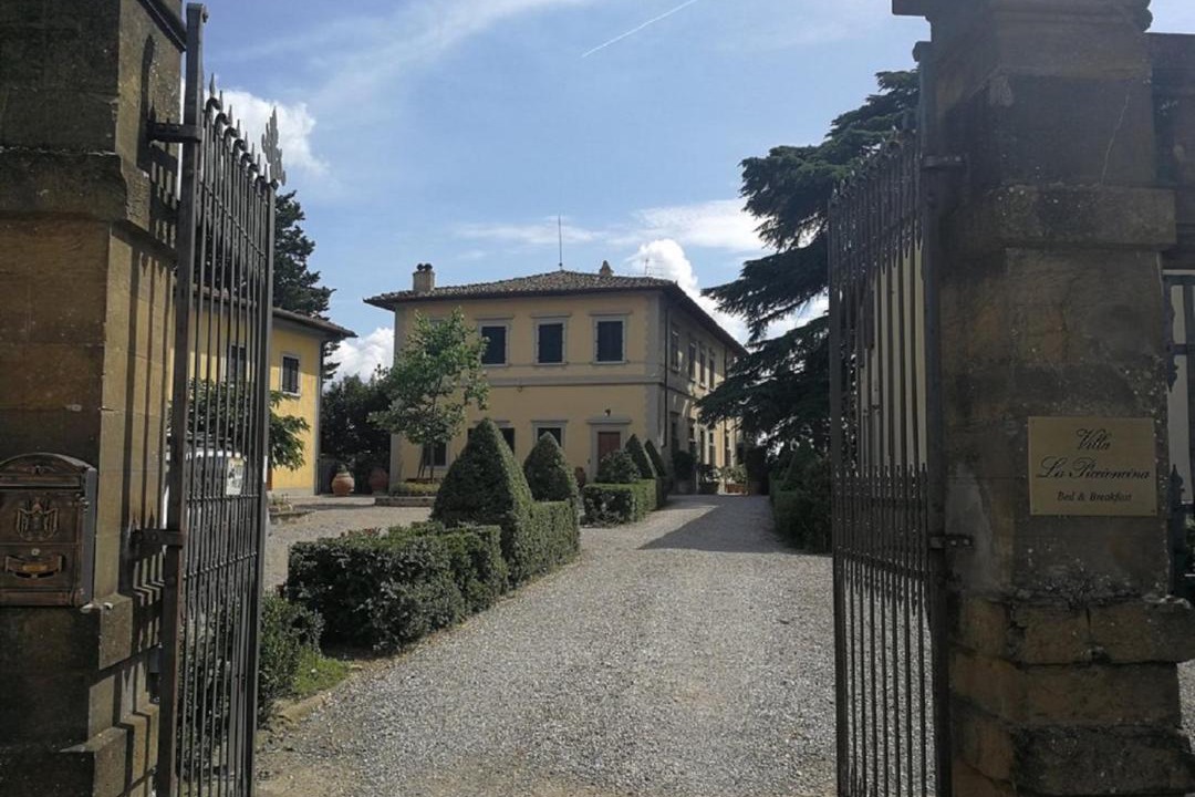 Photo of Others in Florence