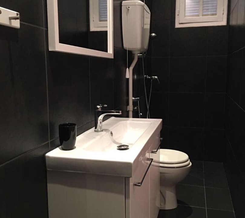 Photo of Bathroom in Beausoleil