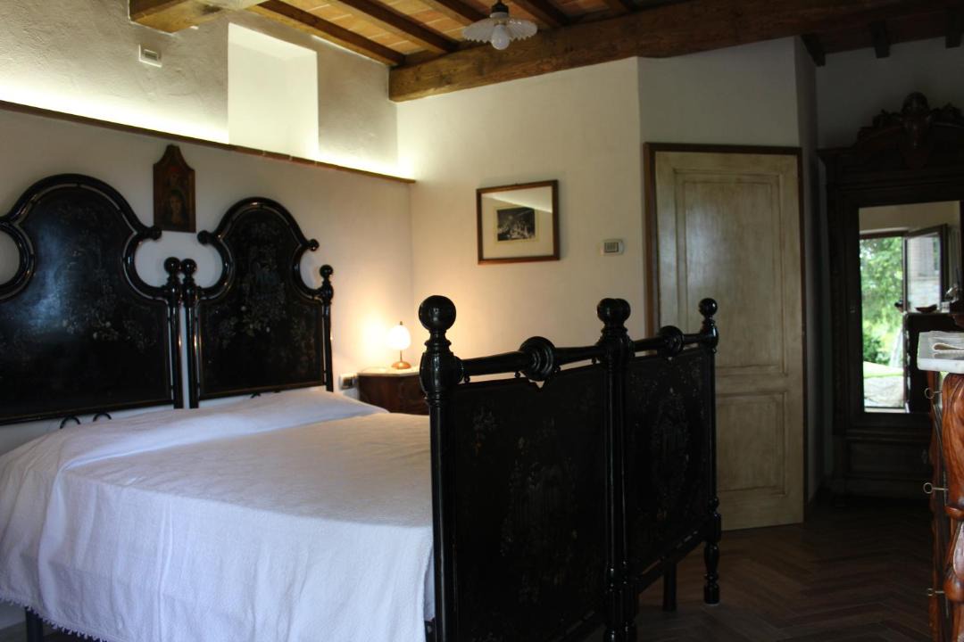 Photo of Bedroom in Volterra