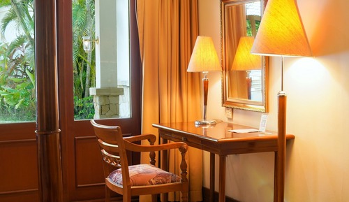 Bungalow 1 - 3 Bedroom with Pool