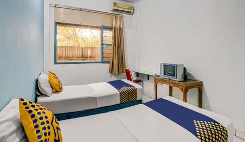 Basic Twin Room