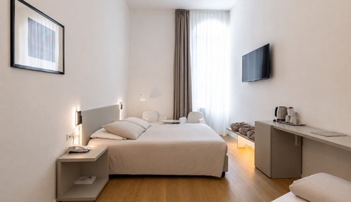Economy Triple Room