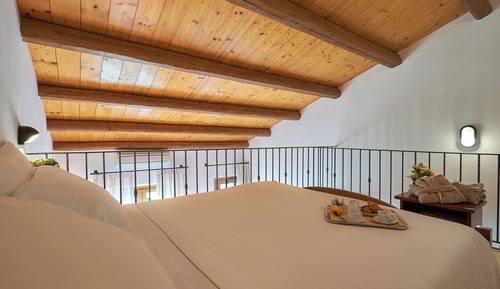 Classic Suite, Terrace, Poolside