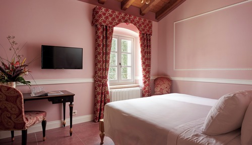 Classic Double Room, Garden View
