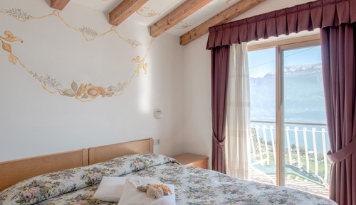 Standard Double Room, Lake View, Annex Building