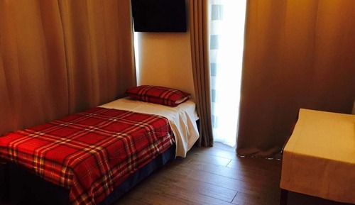 Basic Triple Room, Balcony