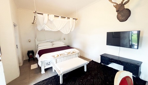 Bali Room