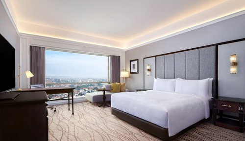 Premium Room, 1 King Bed