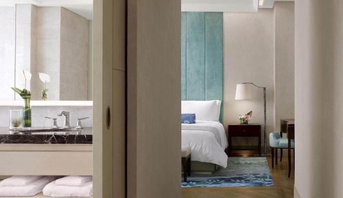 Suite, 1 King Bed (Gallery)