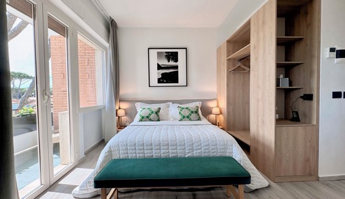 Junior Suite, Balcony
