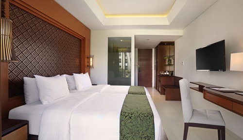 Deluxe Room, 2 Twin Beds, City View