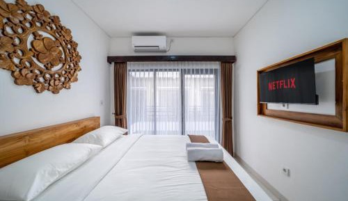 Standard Queen Room
