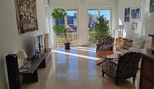 Three-Bedroom Apartment - High Floor
