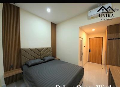 Deluxe Queen Room