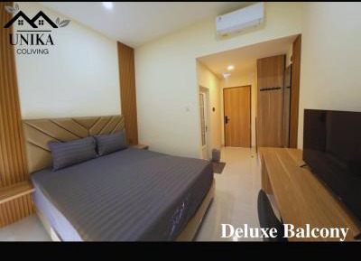 Queen Room with Balcony