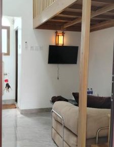 Deluxe Double Room (2 Adults + 1 Child)