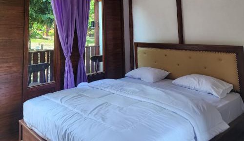 Deluxe Bungalow
