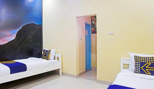 Small Twin Room