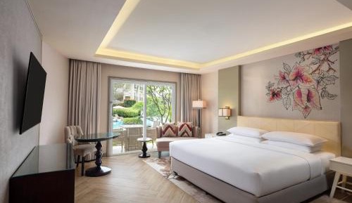 Executive Room