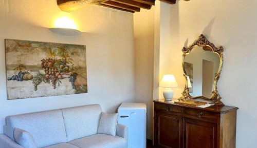 One-Bedroom Apartment with Garden