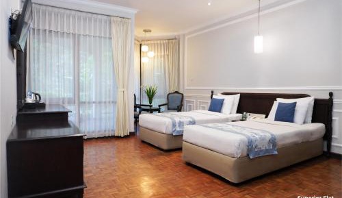 Superior Twin Room