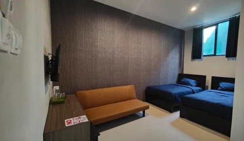 Triple Room