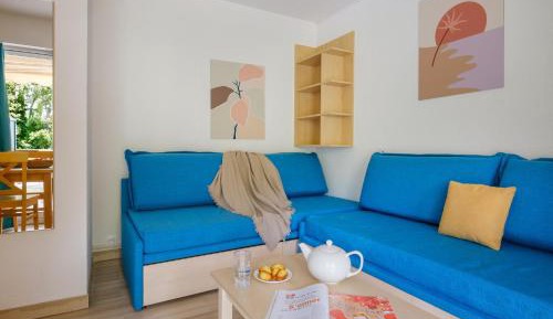 Studio with Air Conditioning (4 People)