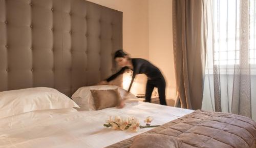 Deluxe Double Room with Pool Access