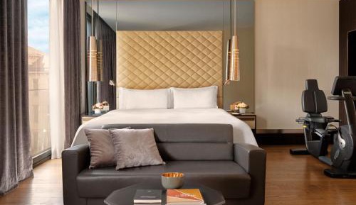 Executive Suite