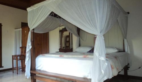 Deluxe One-Bedroom Villa