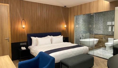 King Room