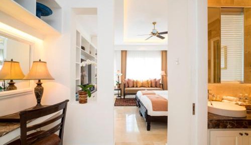 Residence Deluxe King Room