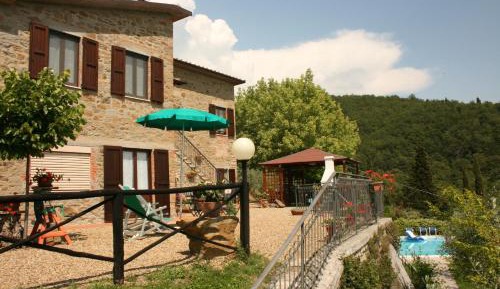 Five-Bedroom Villa - Split Level 