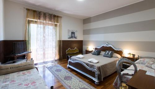 Classic Quadruple Room