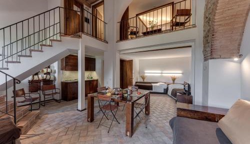 One-Bedroom Apartment with Terrace and Mezzanine - Split Level