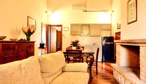 Apartment with Garden View